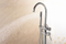 Copper body hot cold water mixer tap shower faucets for bathtub freestanding brass faucet