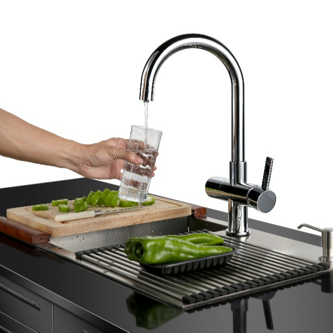 Modern Style Kitchen Tap Desk Mounted Sink mixer