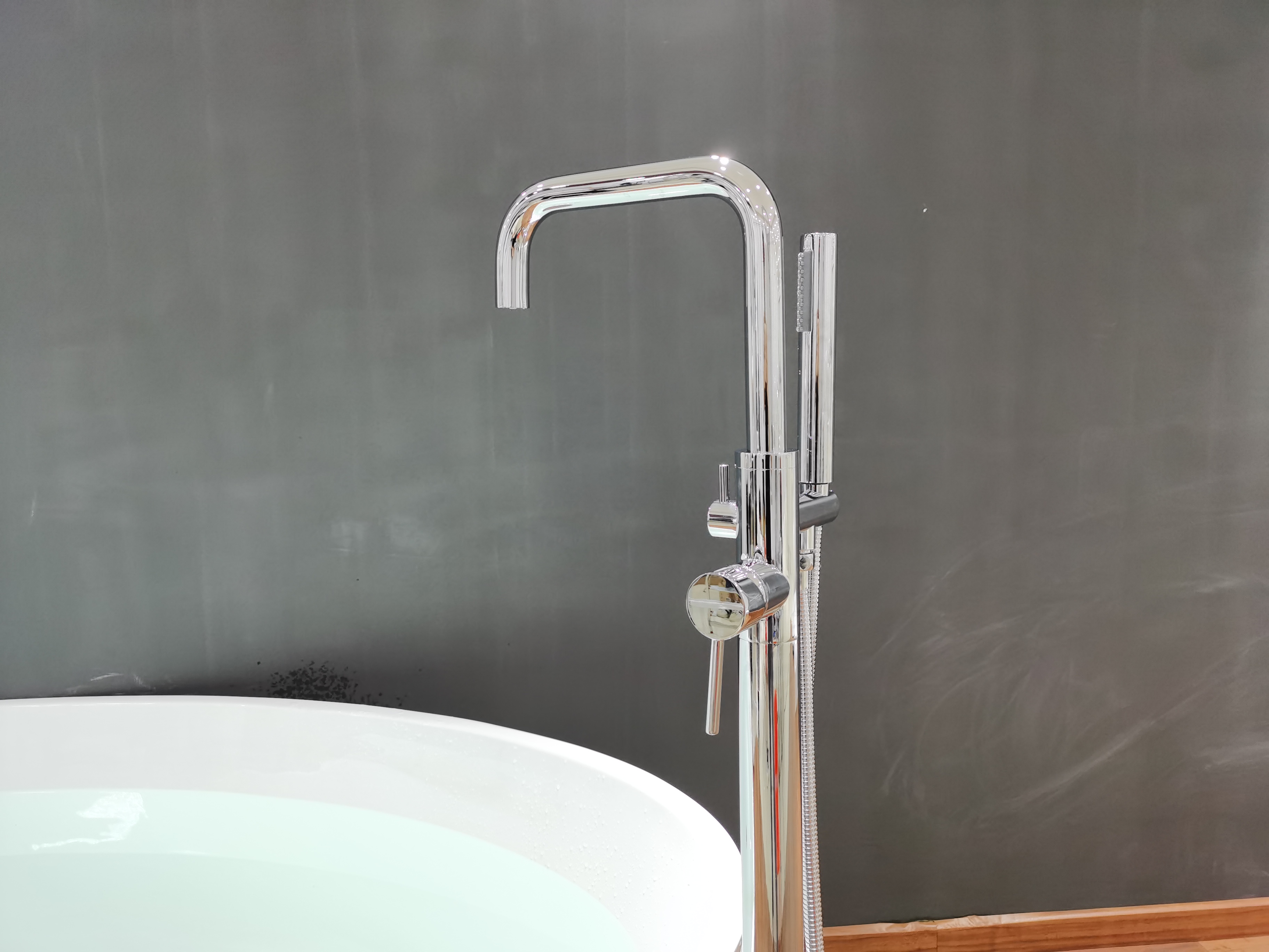 CUPC Bathroom Freestanding Bathtub Faucet 