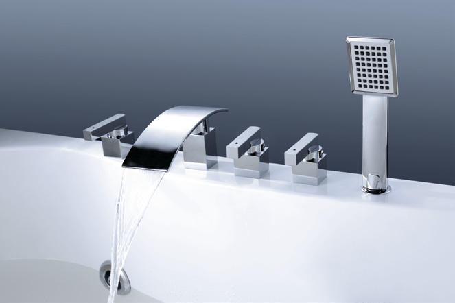 European Mixer Shower Faucet Tub Bath Sanitary Ware Bathtub China Factory 5 Piece Bathroom Set Water Saving