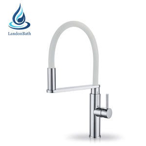 Pull-Out Kitchen Faucet Sink Single Handle