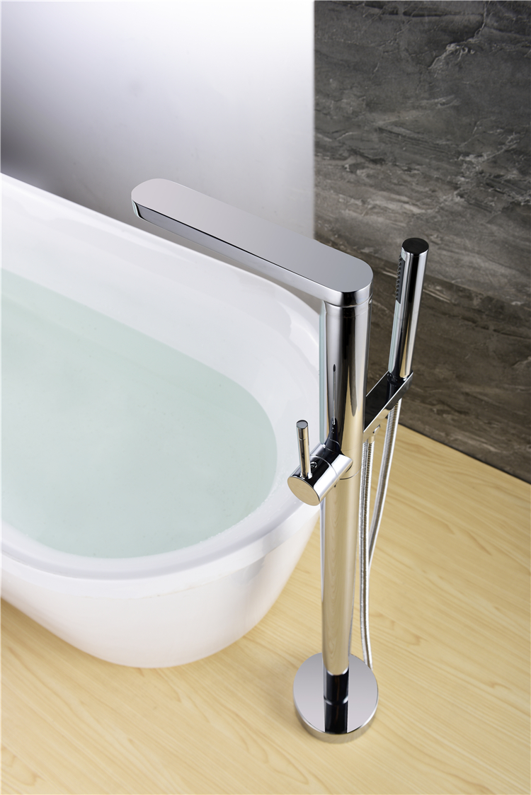Modern Brass Bathroom Single Handle Hot&Cold Freestanding Tub Faucet