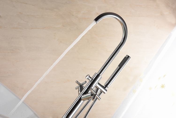 Modern Tub Filler Faucet Floor Mounted Free Standing Bathtub Faucet with Handshower in Chrome